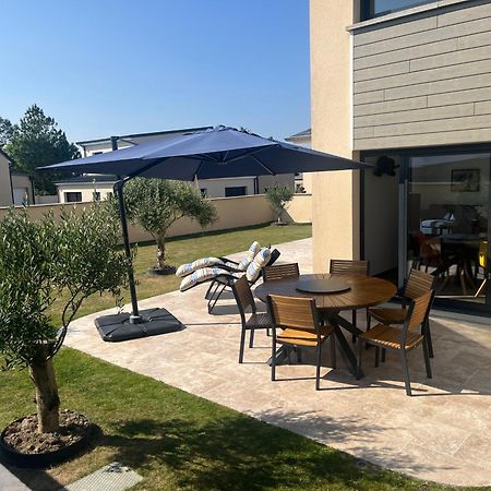 Beach House Gouville-sur-Mer エクステリア 写真